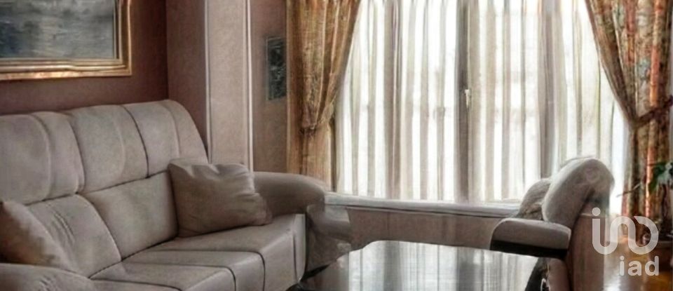 Piso 4 habitaciones de 115 m² en Soria (42003)