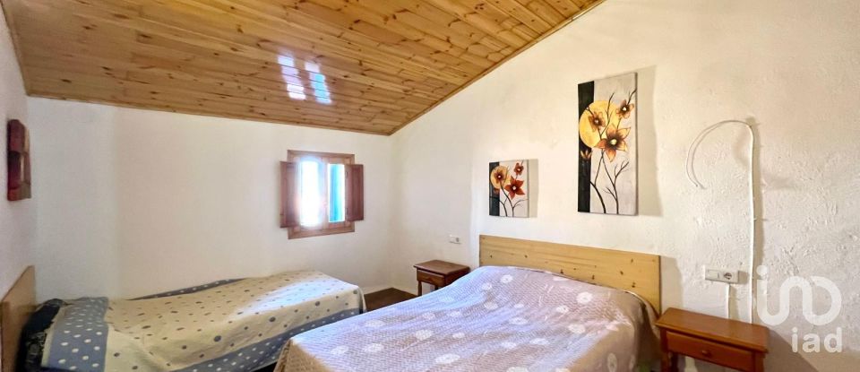 Casa de pueblo 5 habitaciones de 160 m² en Fredes (12599)