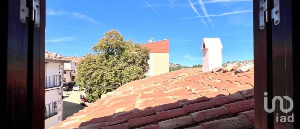 Casa de pueblo 5 habitaciones de 160 m² en Fredes (12599)