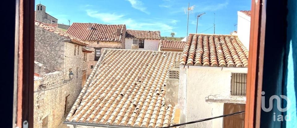 Casa de pueblo 5 habitaciones de 160 m² en Fredes (12599)