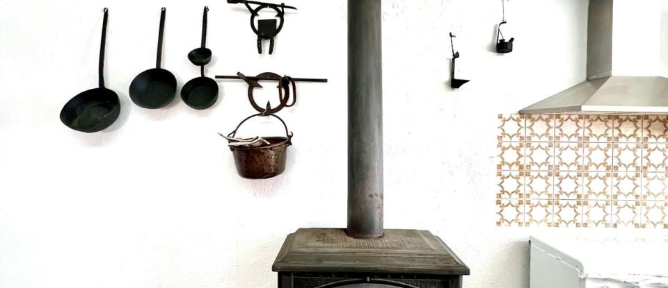 Casa de pueblo 5 habitaciones de 160 m² en Fredes (12599)