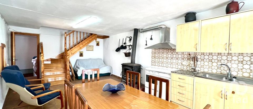 Casa de pueblo 5 habitaciones de 160 m² en Fredes (12599)