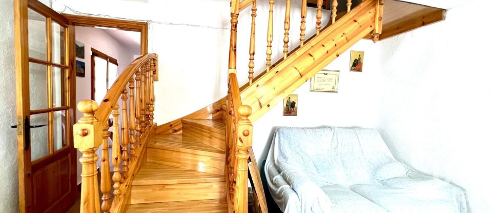 Casa de pueblo 5 habitaciones de 160 m² en Fredes (12599)