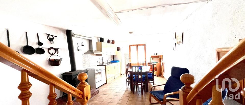 Casa de pueblo 5 habitaciones de 160 m² en Fredes (12599)