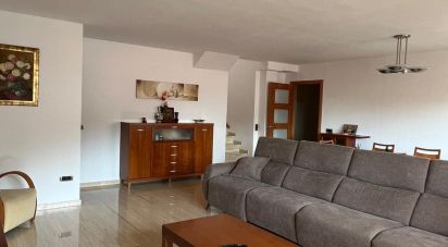 Duplex 5 bedrooms of 216 m² in Terrassa (08221)