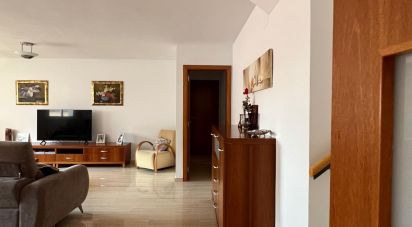 Duplex 5 bedrooms of 216 m² in Terrassa (08221)