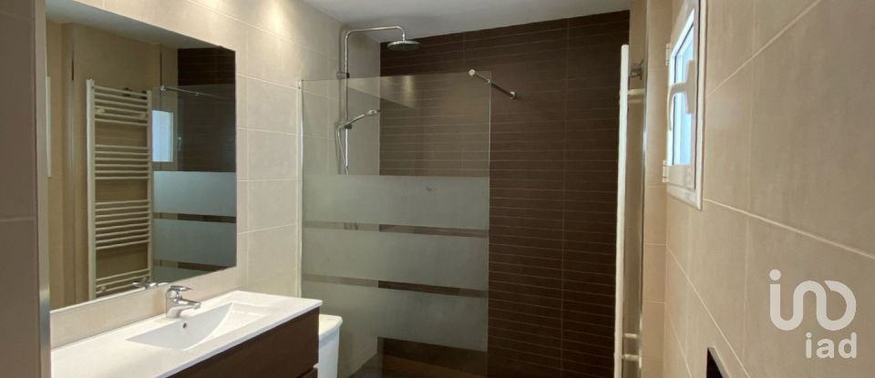 Duplex 5 bedrooms of 216 m² in Terrassa (08221)