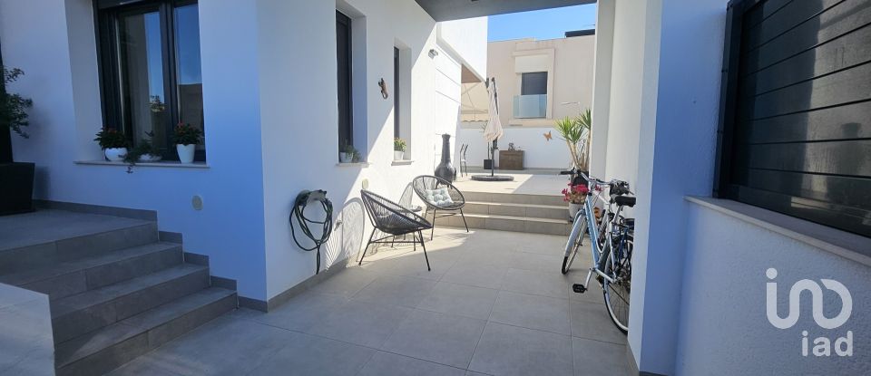 Casa 3 habitaciones de 110 m² en San Juan de Los Terreros (04648)