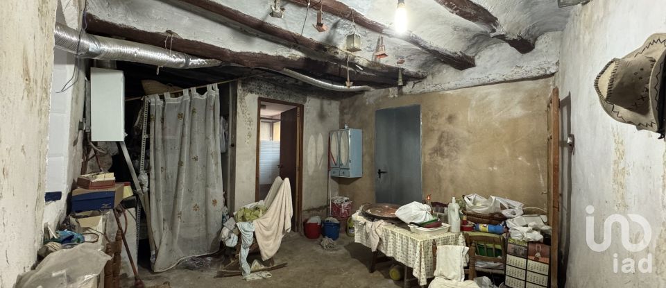 Casa rural 3 habitacions de 332 m² a - (03787)