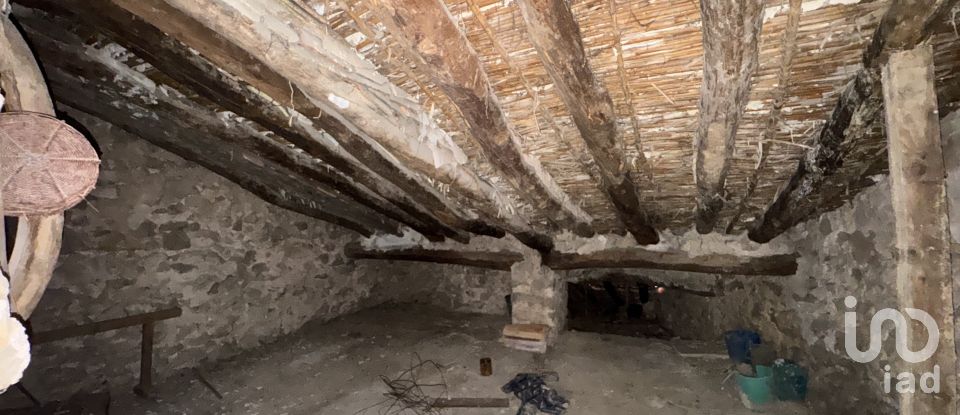 Casa rural 3 habitacions de 332 m² a - (03787)