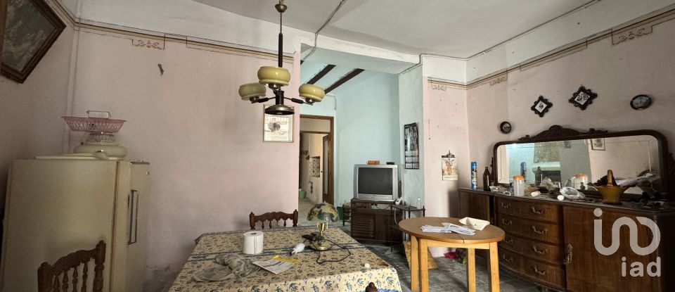 Casa rural 3 habitacions de 332 m² a - (03787)