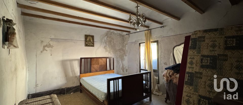 Casa rural 3 habitacions de 332 m² a - (03787)