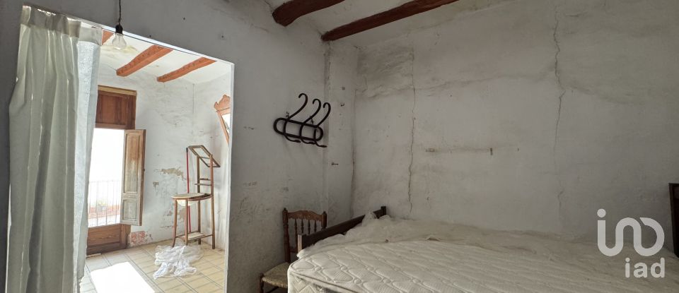 Casa rural 3 habitacions de 332 m² a - (03787)