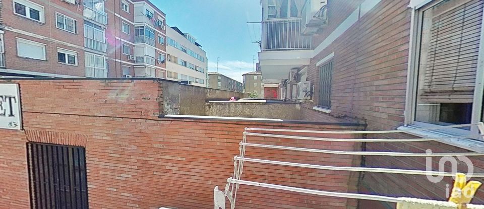 Apartment 3 bedrooms of 60 m² in Zaragoza (50015)