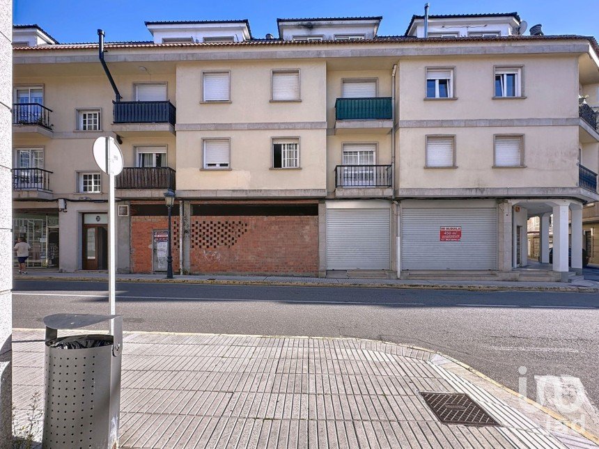 Boutique/Local commercial de 218 m² à Vilanova de Arousa (36620)