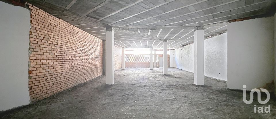 Boutique/Local commercial de 218 m² à Vilanova de Arousa (36620)