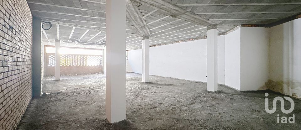 Boutique/Local commercial de 218 m² à Vilanova de Arousa (36620)