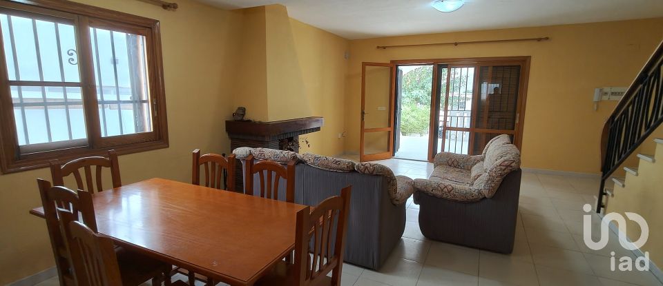 Casa 4 habitaciones de 180 m² en Nules (12520)