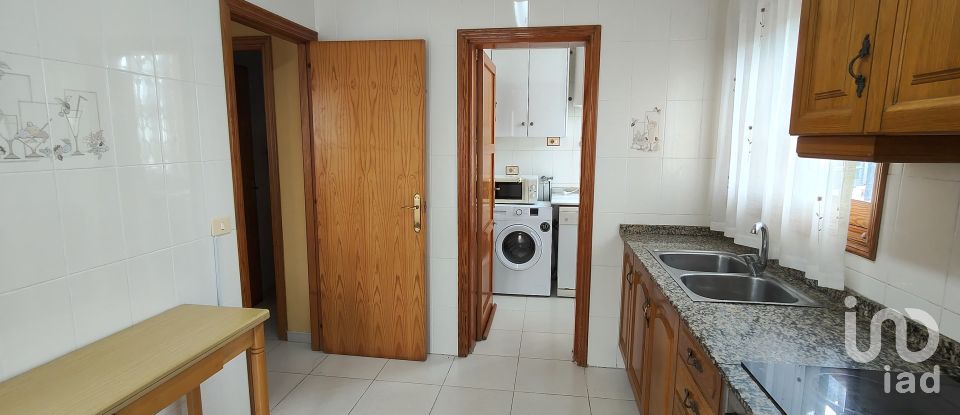 Casa 4 habitaciones de 180 m² en Nules (12520)