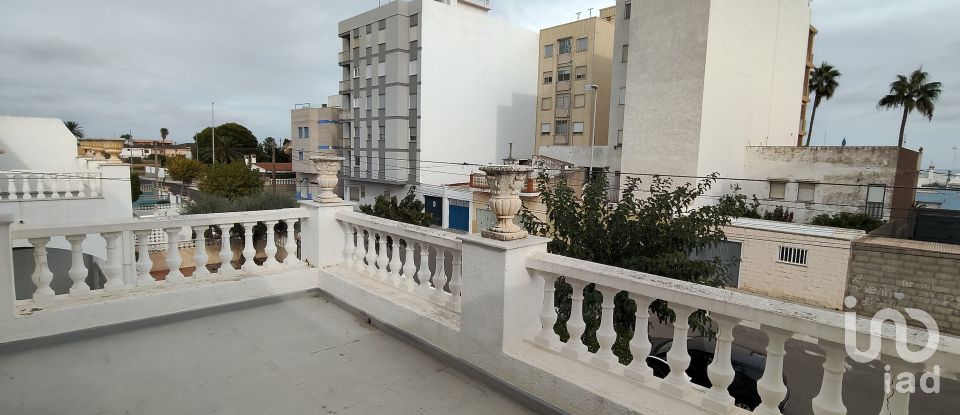 Casa 4 habitaciones de 180 m² en Nules (12520)