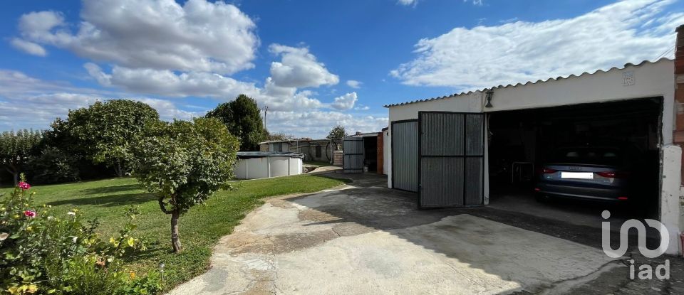 Casa 4 habitaciones de 89 m² en Cembranos (24231)