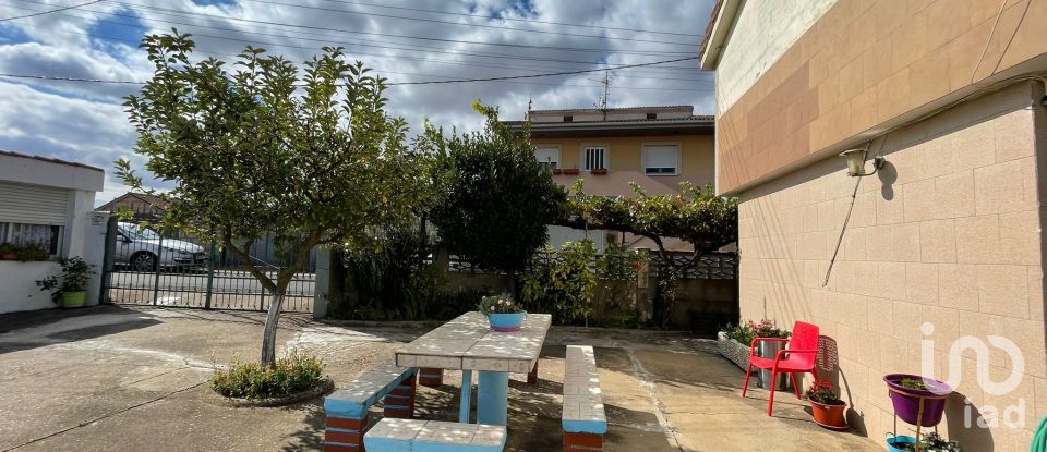 Casa 4 habitaciones de 89 m² en Cembranos (24231)