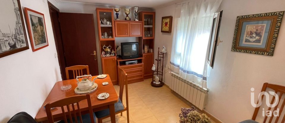 Casa 4 habitaciones de 89 m² en Cembranos (24231)