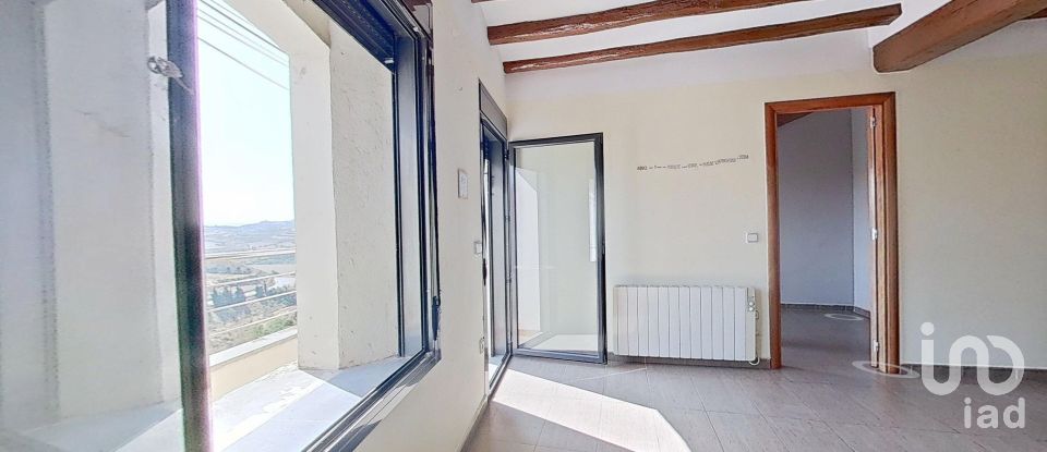 Pis 3 habitacions de 70 m² a Cervera (25200)