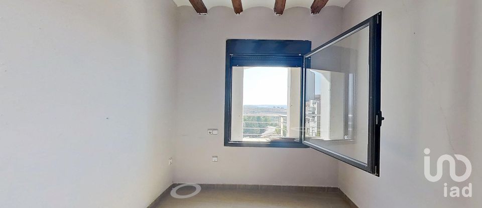 Pis 3 habitacions de 70 m² a Cervera (25200)