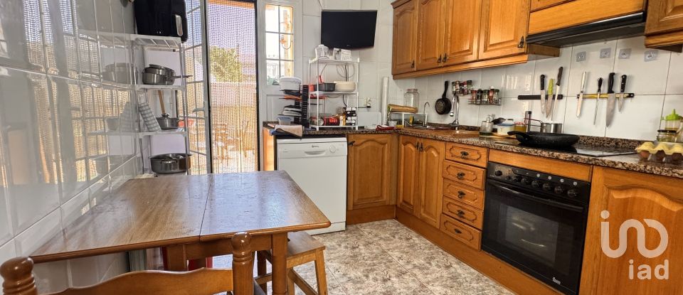 Appartement 3 chambres de 95 m² à Cubelles (08880)