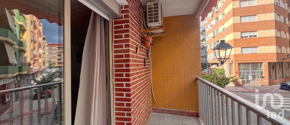 Pis 4 habitacions de 118 m² a Dénia (03700)