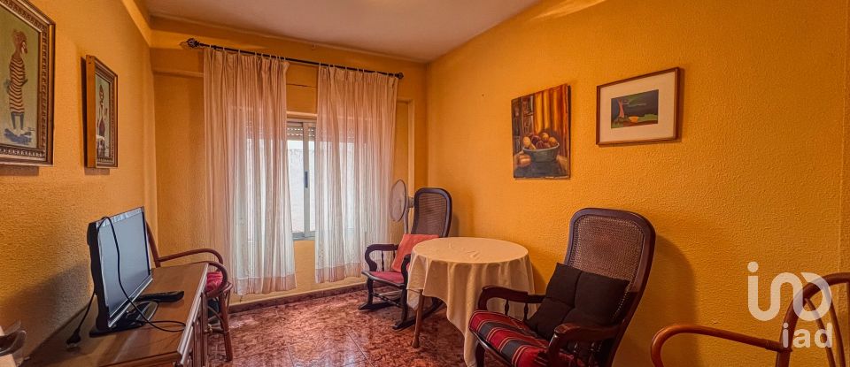 Pis 4 habitacions de 118 m² a Dénia (03700)