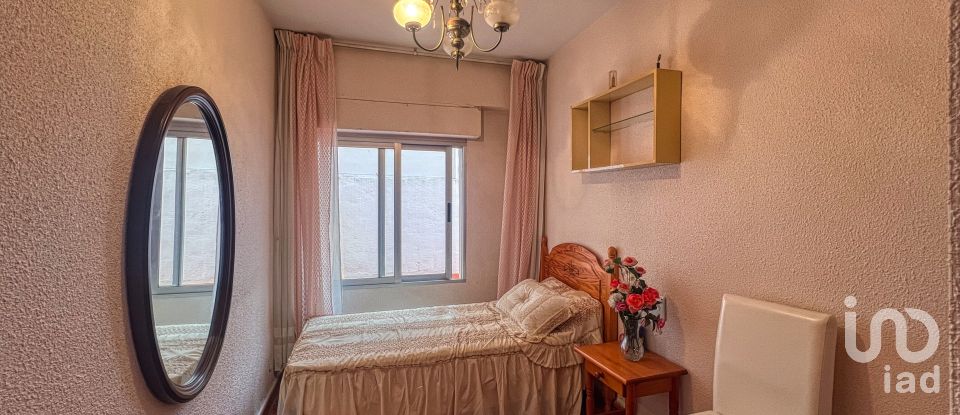 Pis 4 habitacions de 118 m² a Dénia (03700)