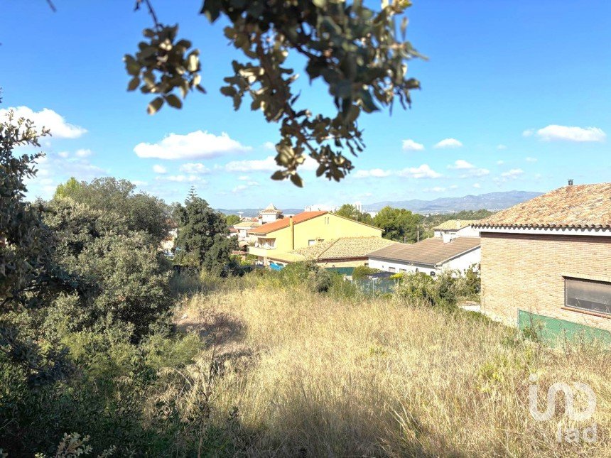 Terreno urbano de 816 m² en Castellet i la Gornal (08729)