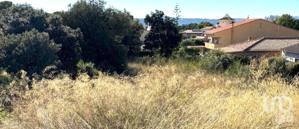 Terreno urbano de 816 m² en Castellet i la Gornal (08729)