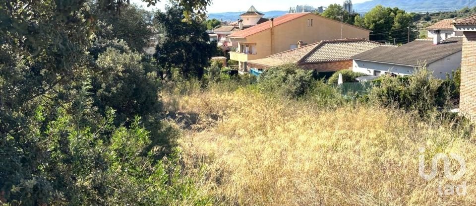 Terreno urbano de 816 m² en Castellet i la Gornal (08729)