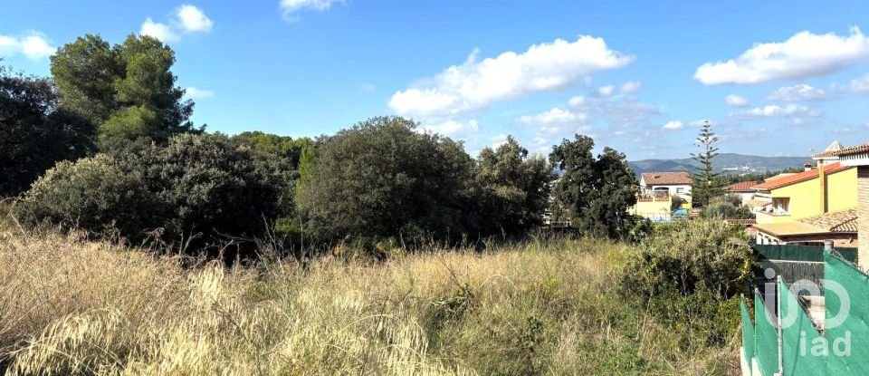Terreno urbano de 816 m² en Castellet i la Gornal (08729)