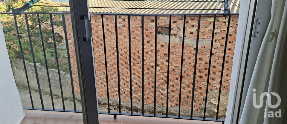 Casa señorial 4 habitaciones de 630 m² en La Puebla de Castro (22435)