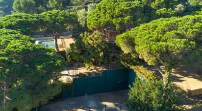 Vivienda unifamiliar  5 habitaciones de 215 m² en Sant Andreu de Llavaneres (08392)