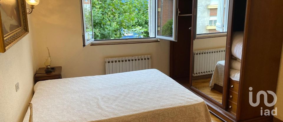 Casa de muntanya 4 habitacions de 190 m² a Salinas (33405)