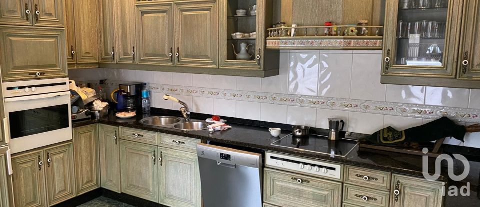 Casa de muntanya 4 habitacions de 190 m² a Salinas (33405)