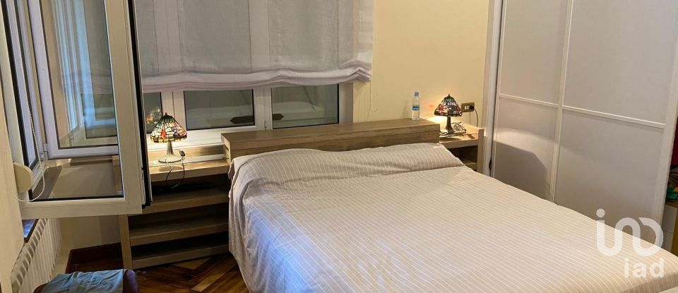 Casa de muntanya 4 habitacions de 190 m² a Salinas (33405)