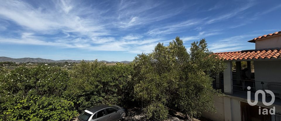 Casa rústica 4 habitaciones de 166 m² en Agullent (46890)