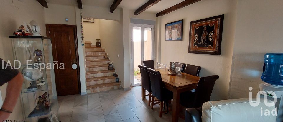 Casa 2 habitaciones de 87 m² en Baños (30626)