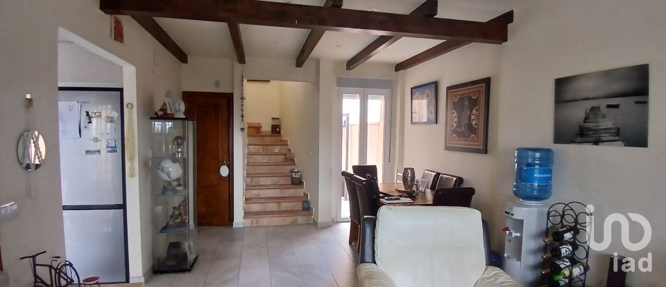 Casa 2 habitaciones de 87 m² en Baños (30626)