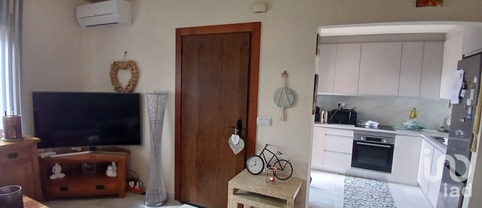 Casa 2 habitaciones de 87 m² en Baños (30626)