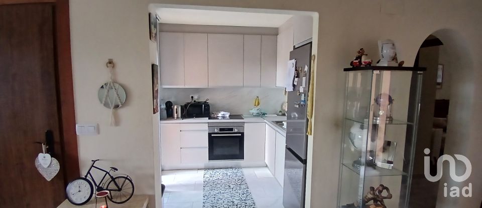 Casa 2 habitaciones de 87 m² en Baños (30626)