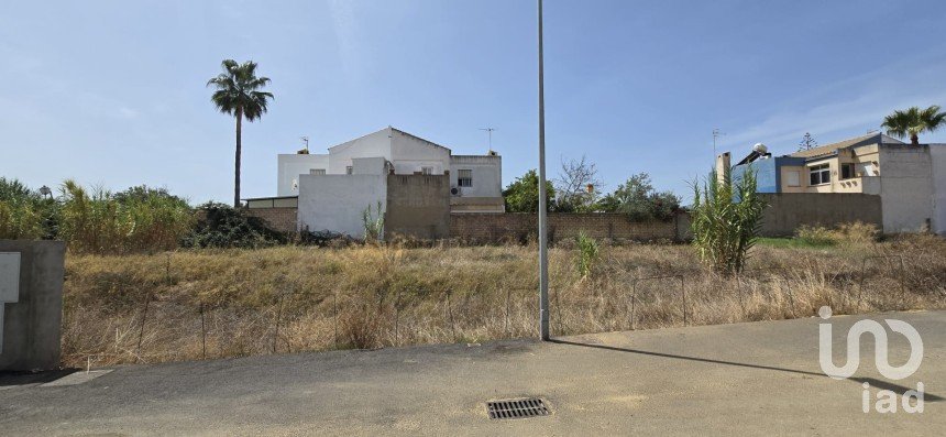 Terreno urbano de 240 m² en Sanlúcar de Barrameda (11540)