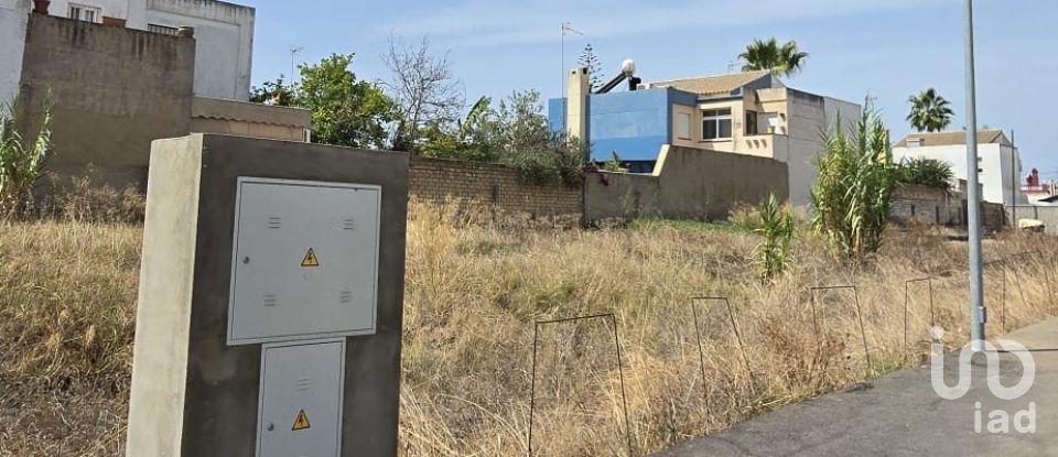 Terreno urbano de 240 m² en Sanlúcar de Barrameda (11540)