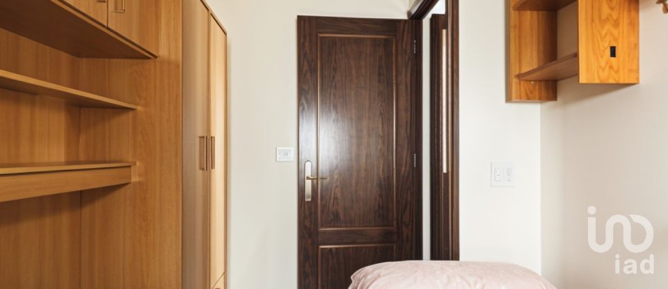 Piso 4 habitaciones de 90 m² en Sevilla (41010)